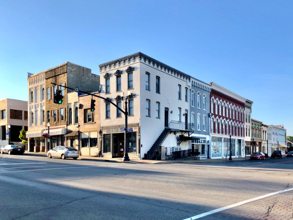 Main Street and 2nd Street, Richmond, KY 