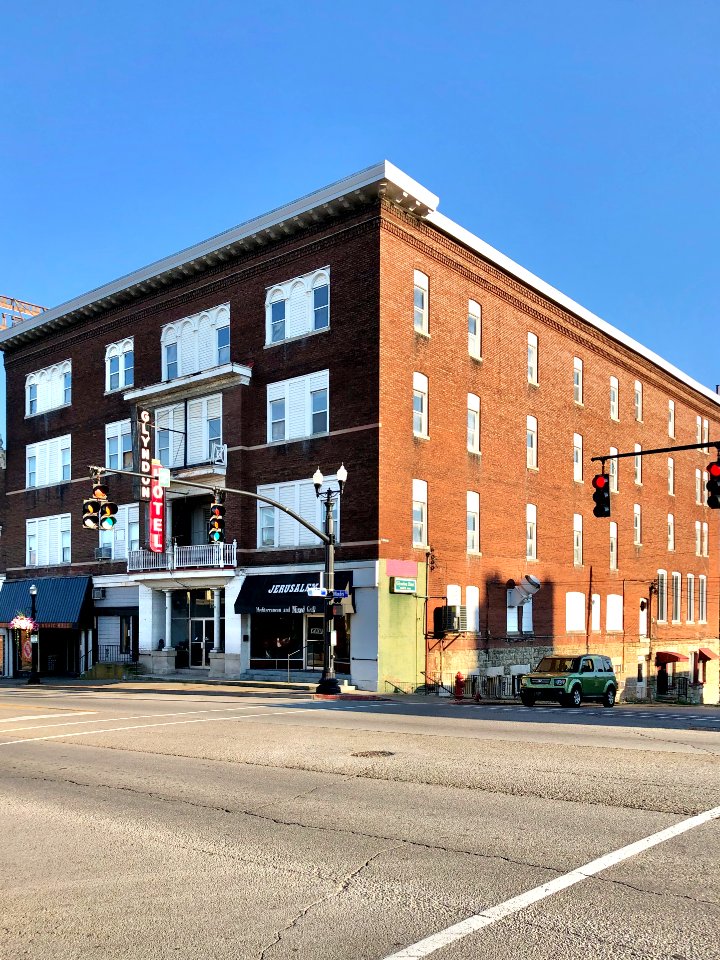 Glyndon Hotel, Richmond, KY 