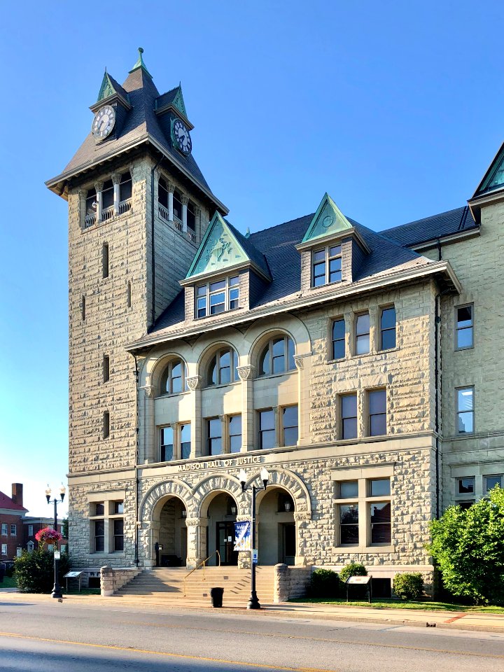Madison Hall of Justice (Richmond City Hall/Federal Buildi… 