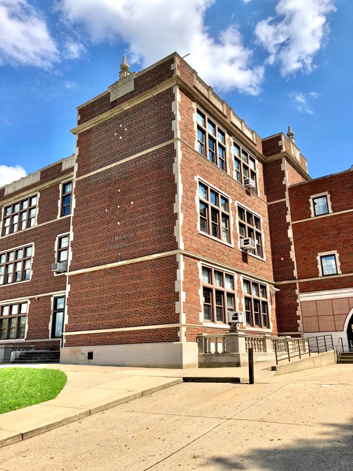 Senior Building, Holmes High School, Wallace Woods, Coving… 