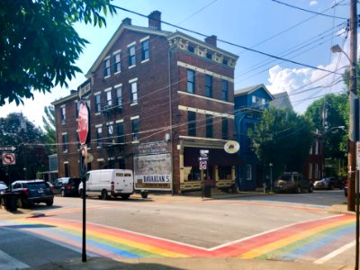 Rainbow Crosswalk, Bakewell Street and 7th Street, Mainstr… 