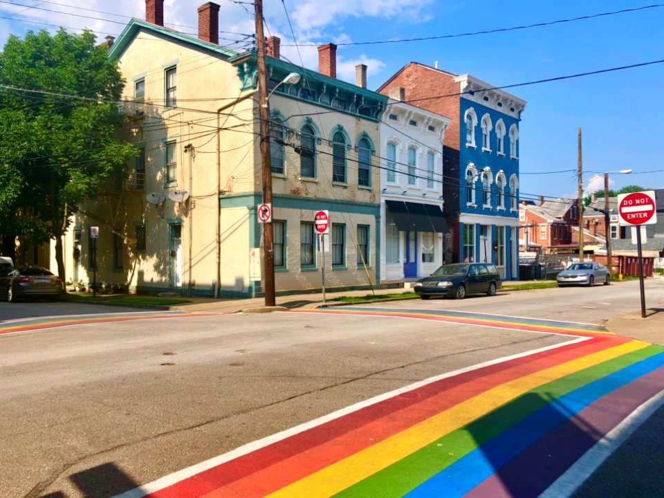 Rainbow Crosswalk, Bakewell Street and 7th Street, Mainstr… 