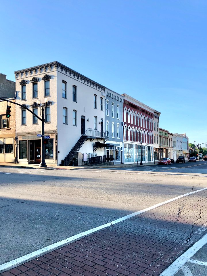 Main Street and 2nd Street, Richmond, KY 