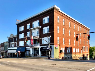 Glyndon Hotel and Collins Building, Richmond, KY 