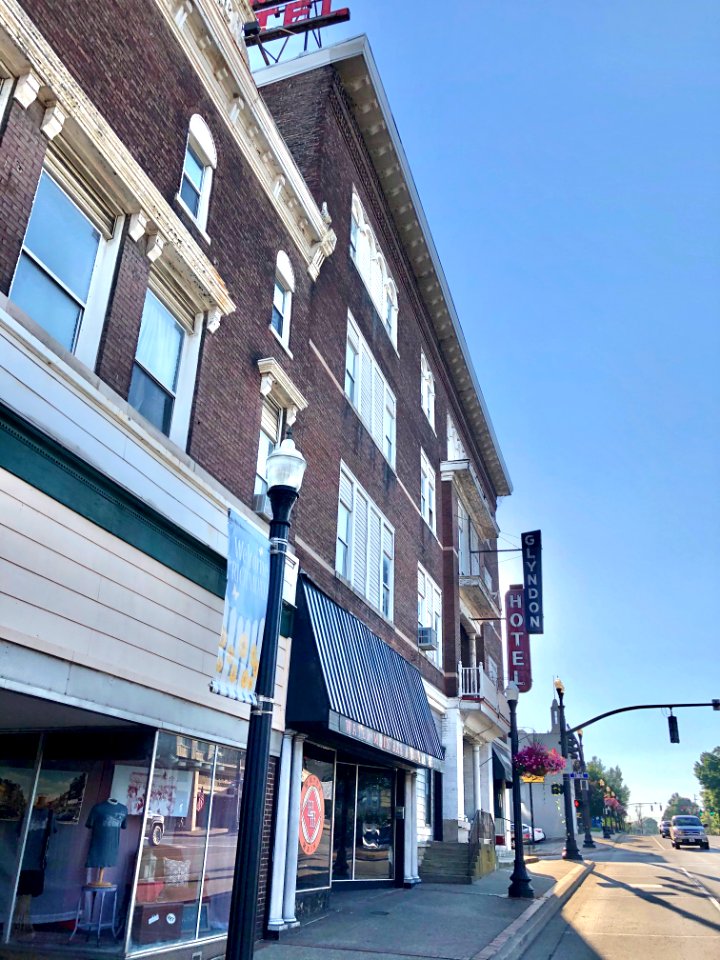 Glyndon Hotel, Richmond, KY 