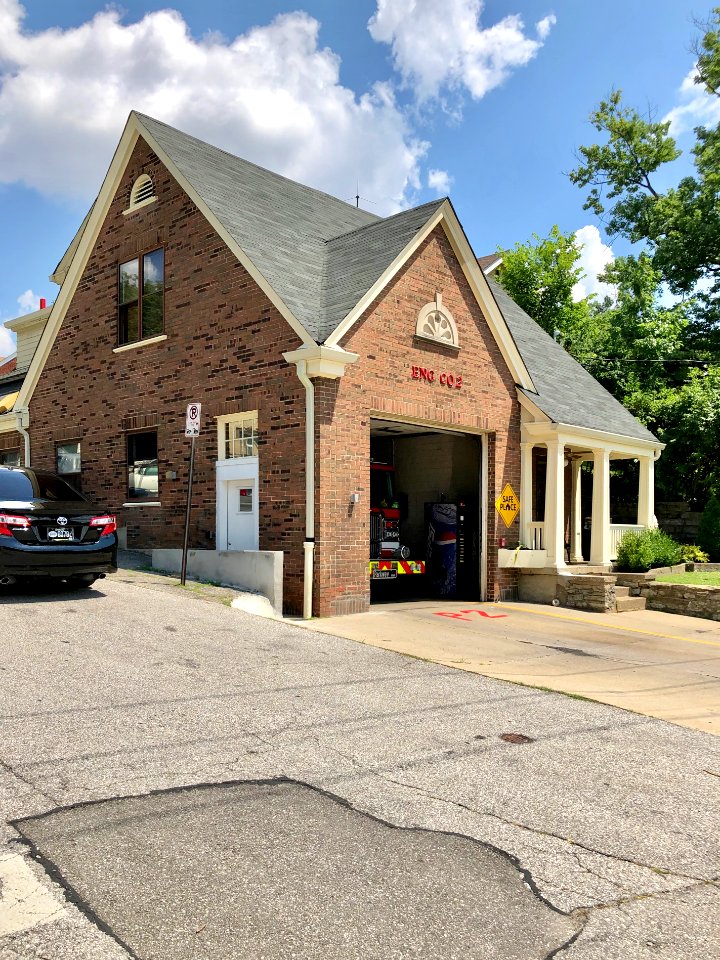 Covington Fire Department Station 2, Parkway Avenue, Botan… 