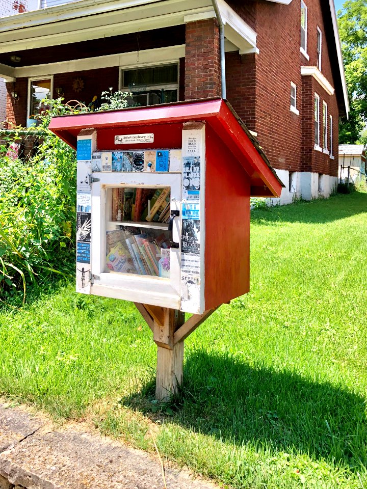 Little Free Library, Parkway Avenue, Botany Hills, Covingt… 