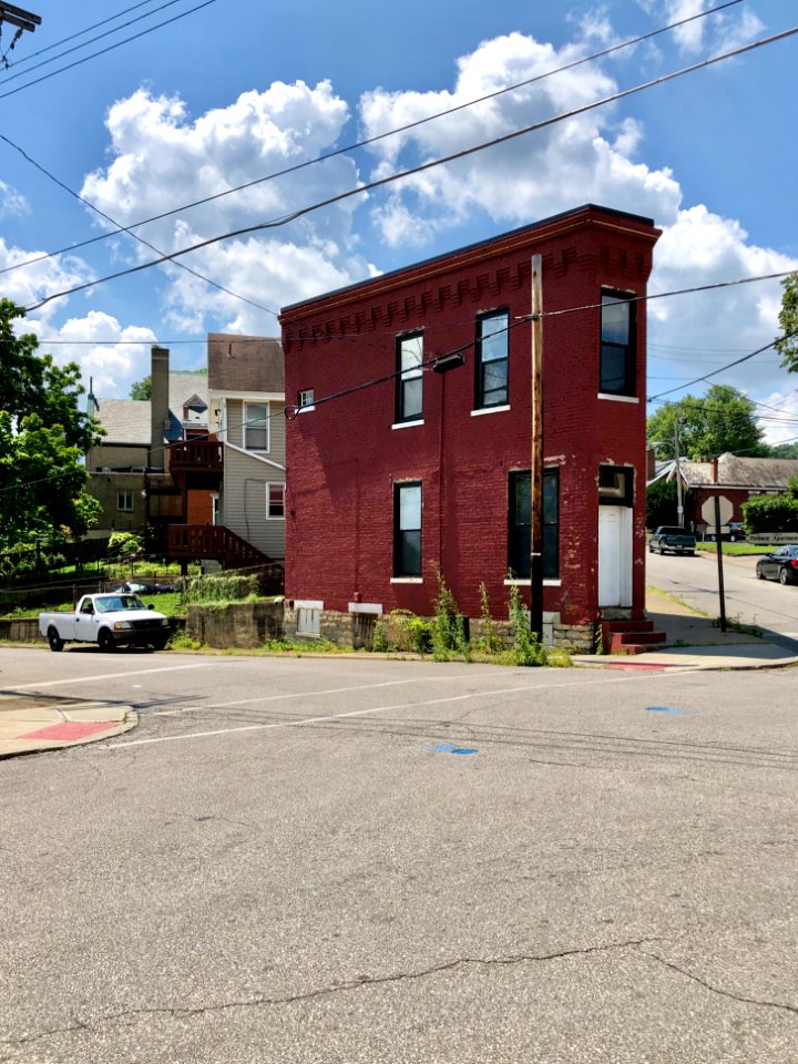 Little Flatiron Building, Parkway Avenue, Botany Hills, Co… 