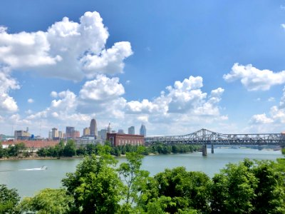 Cincinnati from Highway Avenue, Botany Hills, Covington, K… 