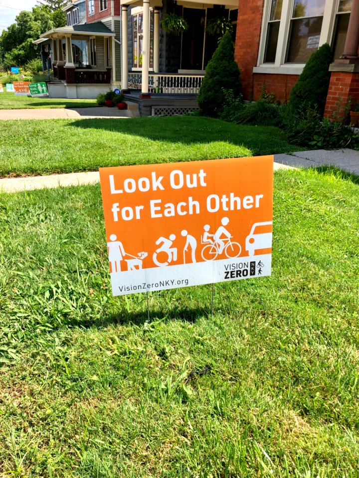 Vision Zero Sign, Highway Avenue, Botany Hills, Covington,… 