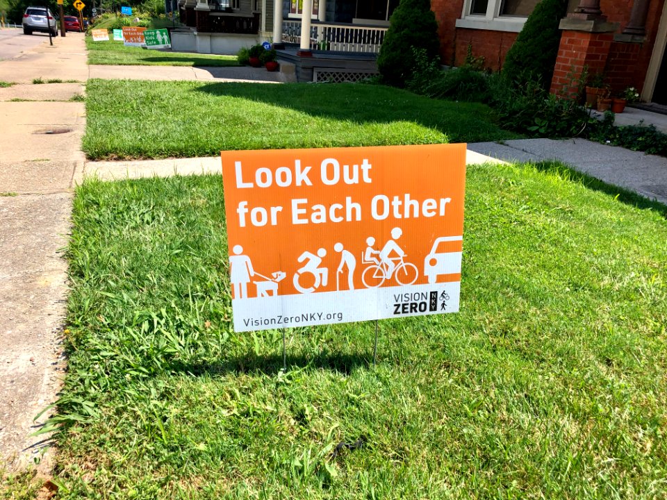 Vision Zero Sign, Highway Avenue, Botany Hills, Covington,… 