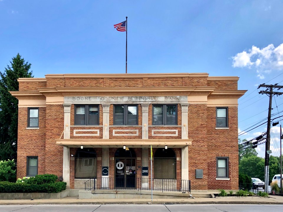 Boone County Deposit Bank Building, Washington Street, Bur… 