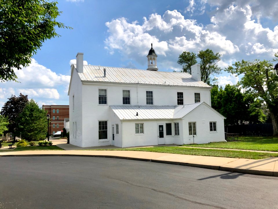 Renaker House, Union Square, Burlington, KY 