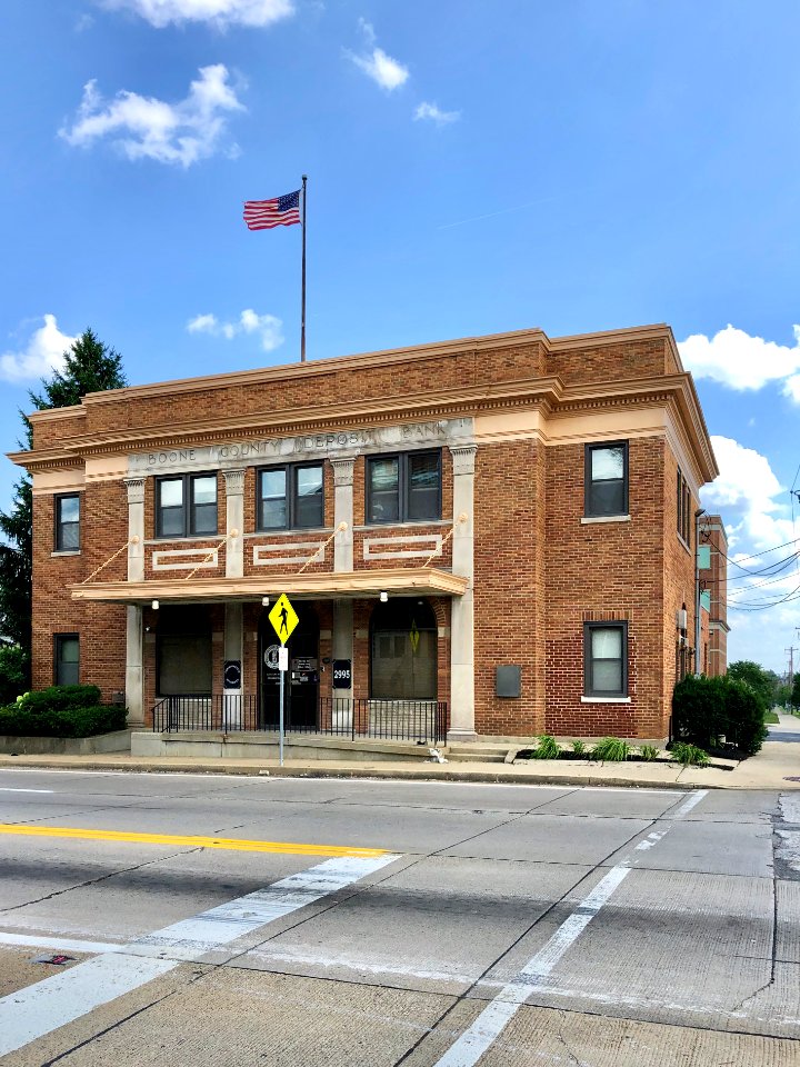 Boone County Deposit Bank Building, Washington Street, Bur… 