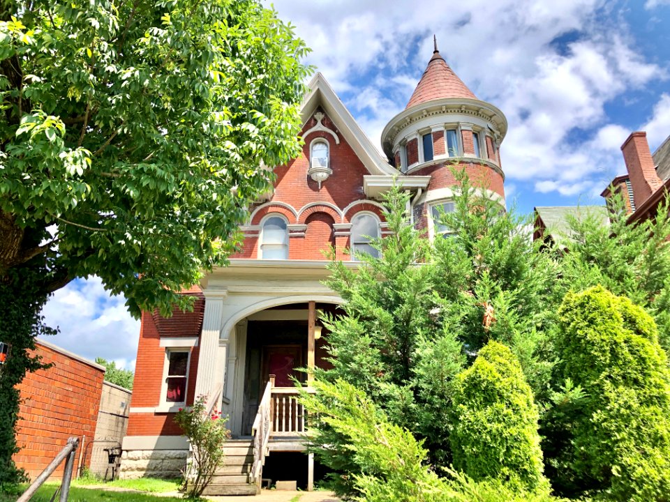 Madison Avenue, Helentown, Covington, KY 