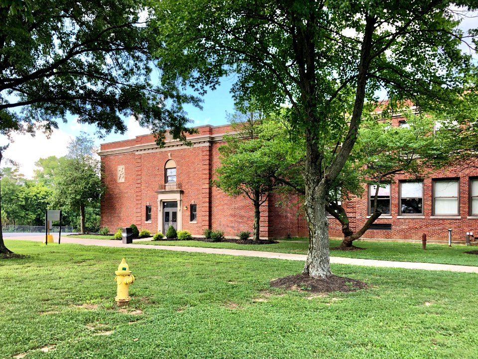 Old Campbell County High School (Campbell County Middle Sc… 
