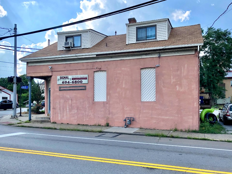 Main Street, Alexandria, KY 