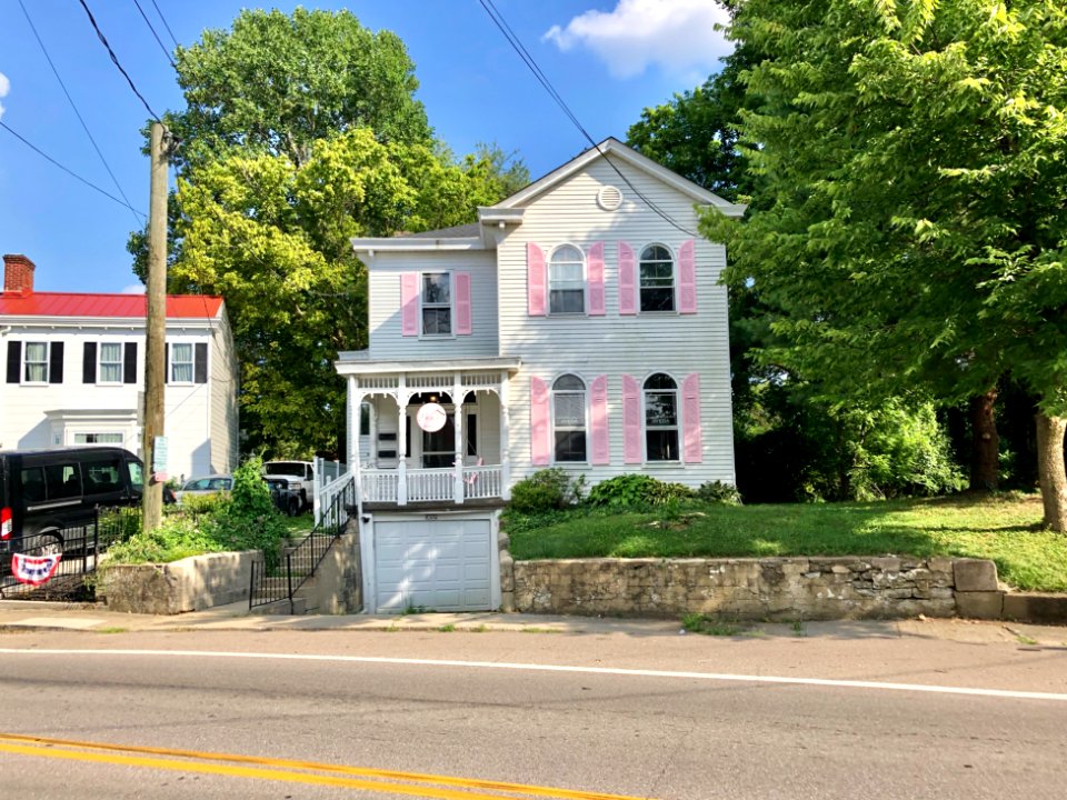 Main Street, Alexandria, KY 