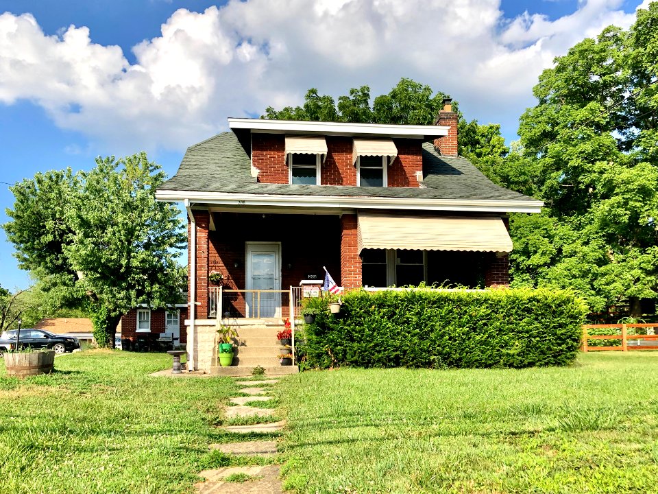 Washington Street, Alexandria, KY 
