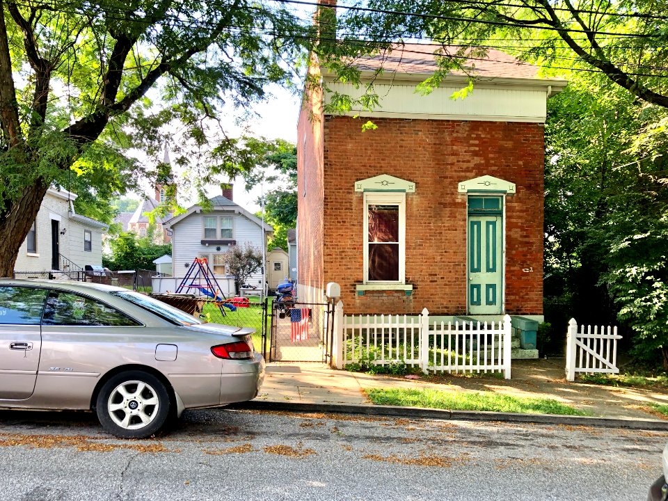 West Watkins Street, Lewisburg, Covington, KY 
