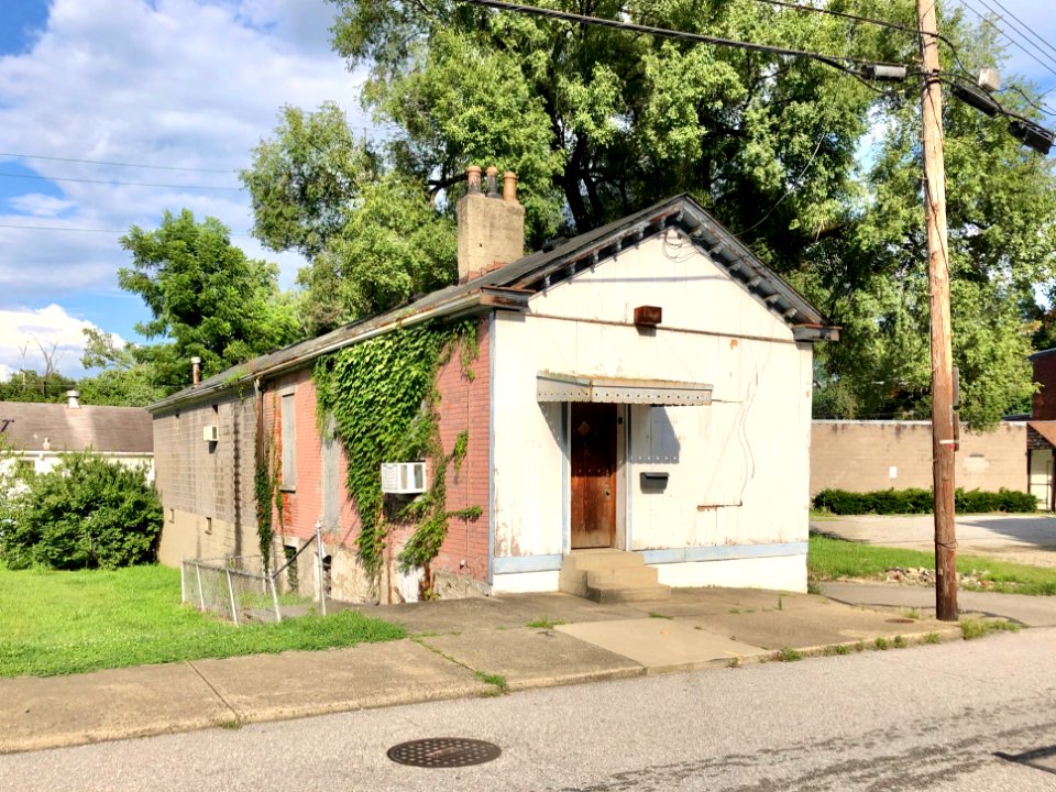 Baker Street, Lewisburg, Covington, KY 