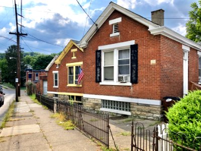 Lewis Street, Lewisburg, Covington, KY 