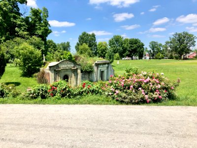 Mausoleums, Linden Grove Cemetery, Westside, Covington, KY… 