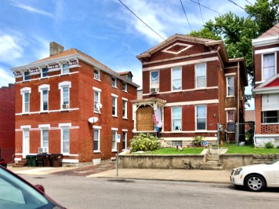Columbia Street, Two Rivers, Newport, KY 