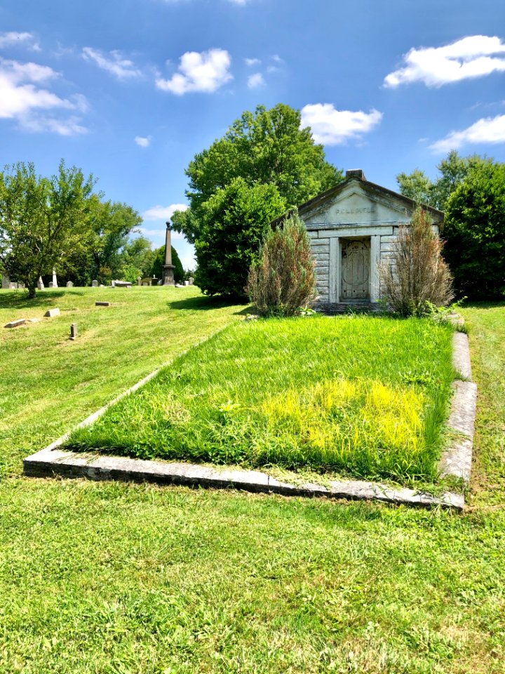 Mausoleum, Linden Grove Cemetery, Westside, Covington, KY 