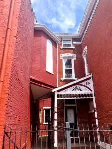 Columbia Street, Two Rivers, Newport, KY 