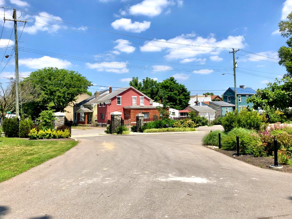 Lee Street from Linden Grove Cemetery, Westside, Covington… 