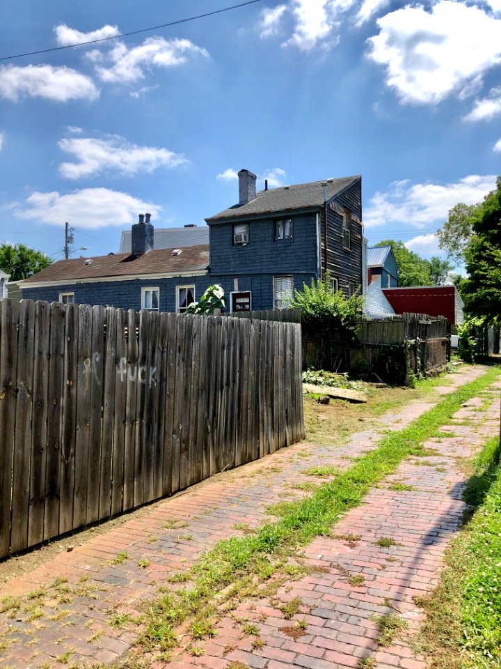 Fisk Street Alley, Westside, Covington, KY 