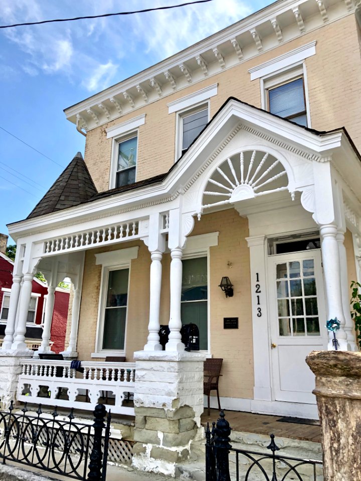 Larry Droege Memorial Home, Greenup Street, Eastside, Covi… 