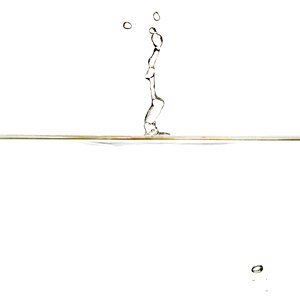 Drop of water hochspringender high drop water feature