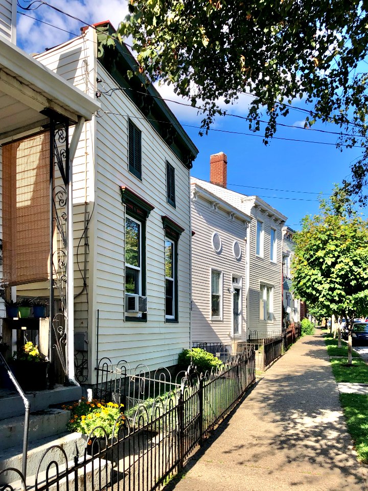 9th Street, Mainstrasse Village, Covington, KY 