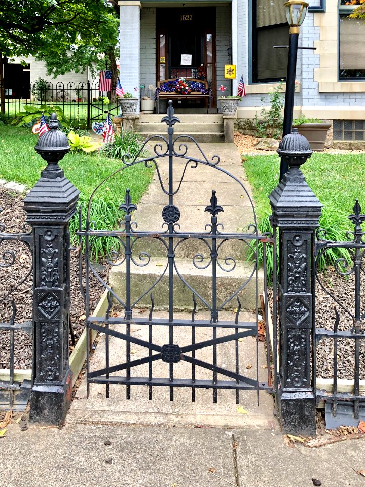Stewart Iron Works Gate, Scott Boulevard, Helentown, Covin… 