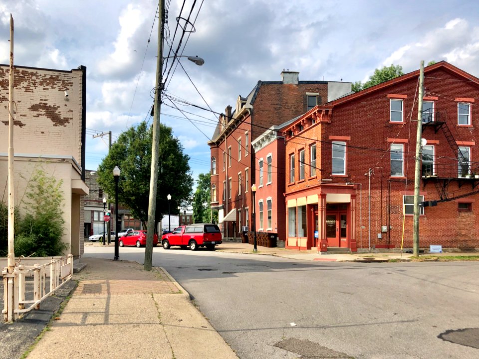 Lee Street Plaza, Mainstrasse Village, Covington, KY 