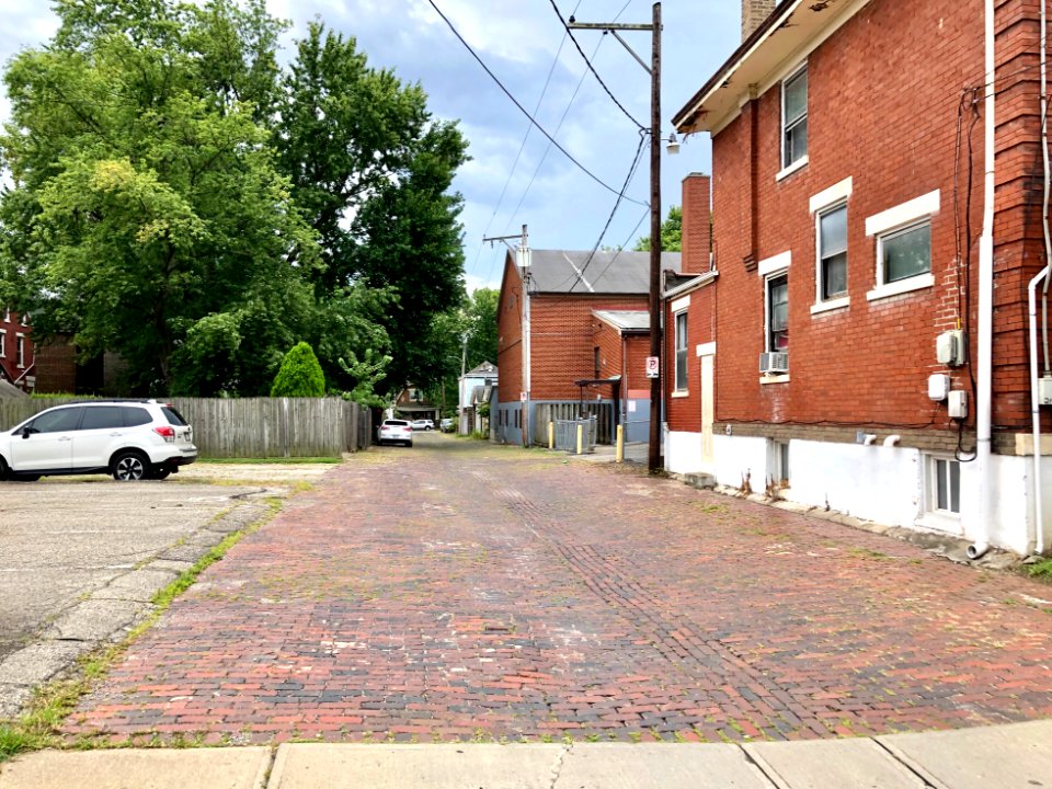Pine Street Alley, Austinburg, Covington, KY 