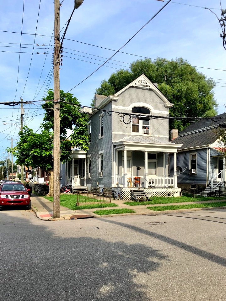 Main Street, Westside, Covington, KY 