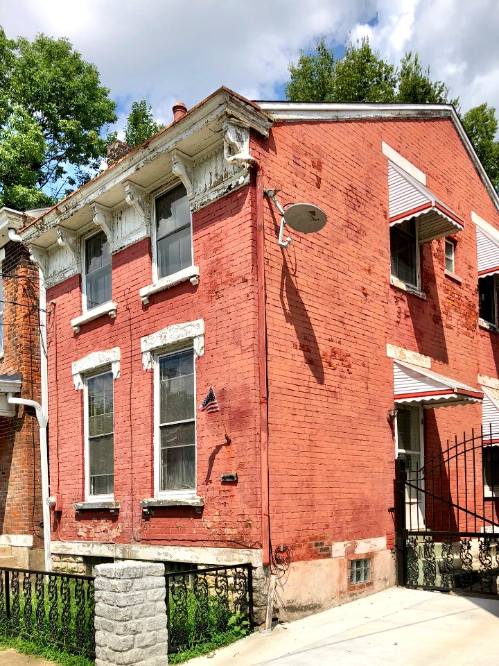 Holman Avenue, Westside, Covington, KY 