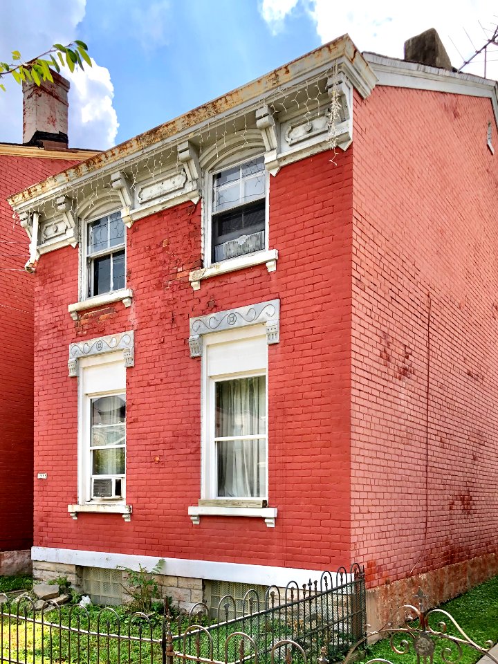Holman Avenue, Westside, Covington, KY 