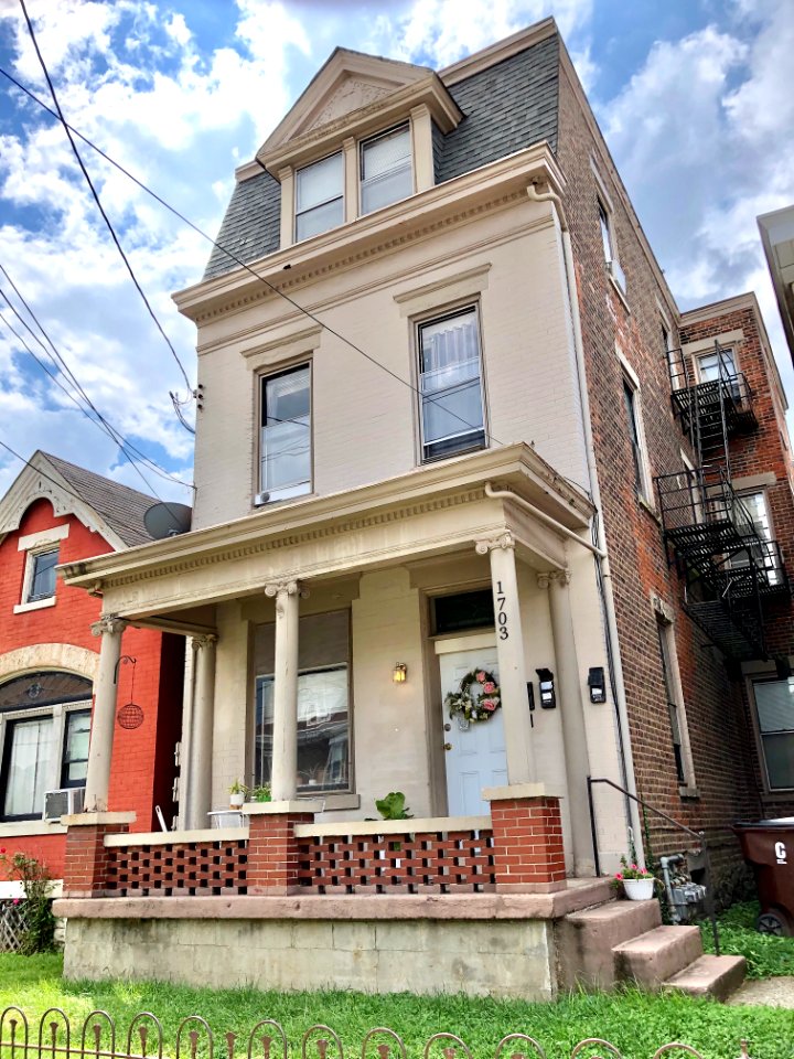 Holman Street, Peaselburg, Covington, KY 
