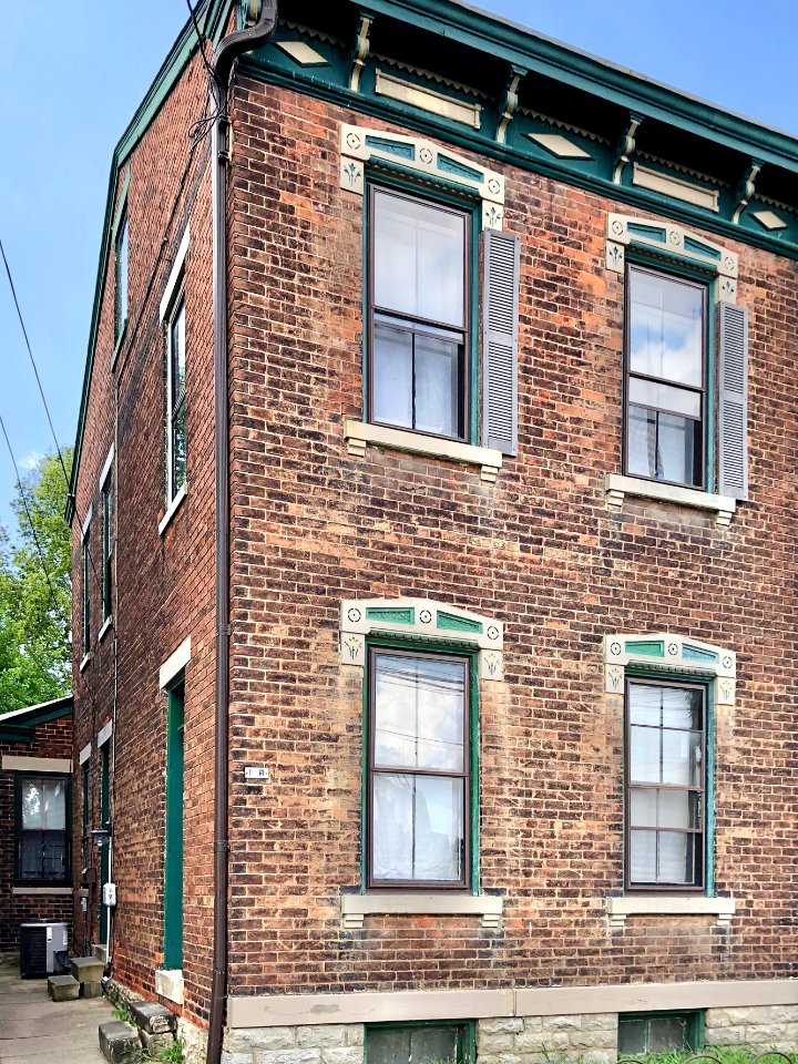 Russell Street, Peaselburg, Covington, KY 