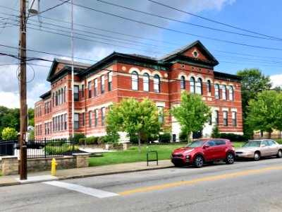 Old 5th District School, Holman Street, Peaselburg, Coving… 