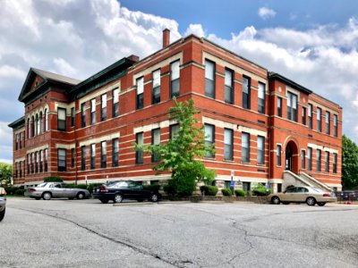 Old 5th District School, Holman Street, Peaselburg, Coving… 