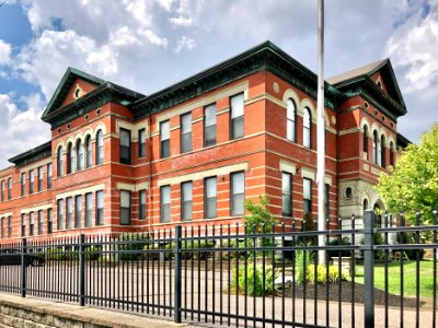 Old 5th District School, Holman Street, Peaselburg, Coving… 