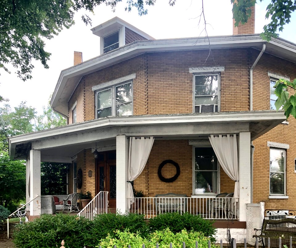 Latta House, Latta Avenue, Ludlow, KY 