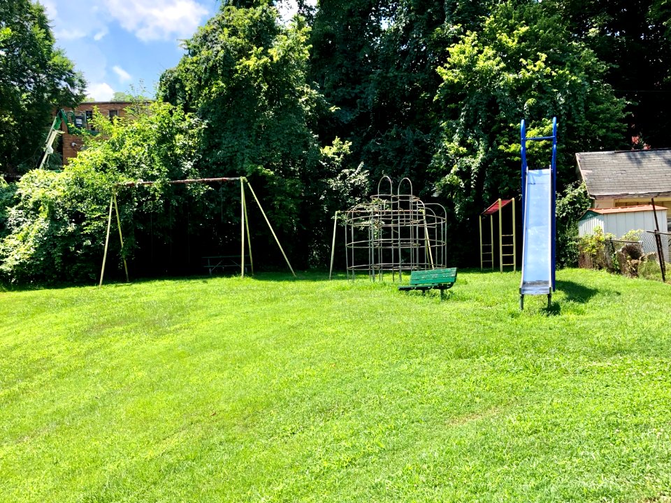 Montclair Avenue Playground, West Covington, Ludlow, KY 