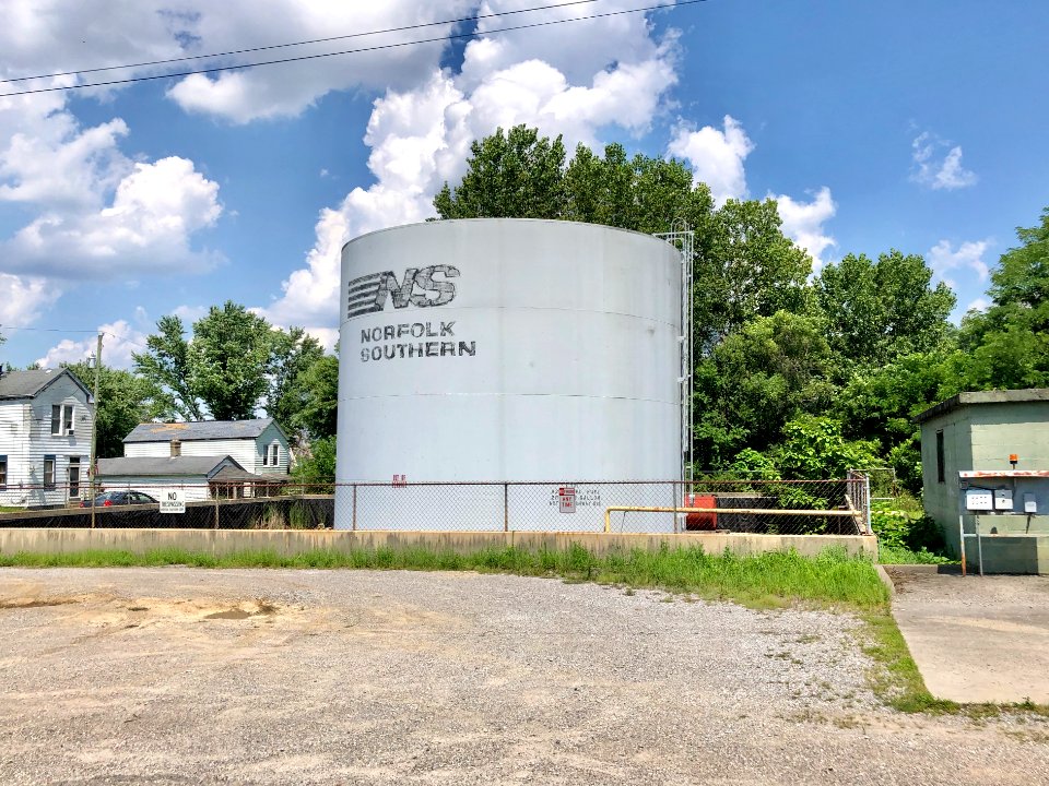 Tank, Norfolk-Southern Railroad Facility, Ludlow Yard, Car… 