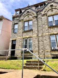 Washington Avenue, East Row Historic District, Gateway, Ne… 